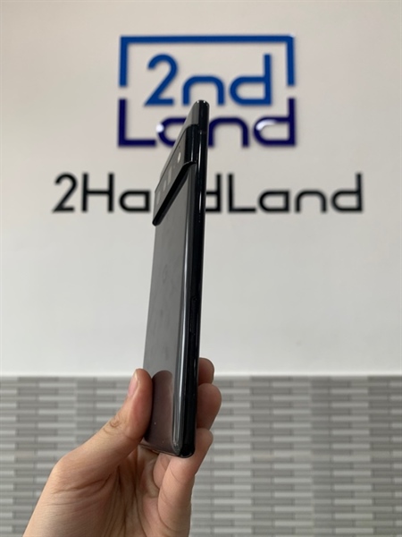 Điện thoại Google Pixel 6 Pro - Google tensor 8 cores - Ram 12GB/128GB - Màu đen - Ngoại hình: 98 - Màn xước mèo - Body 1