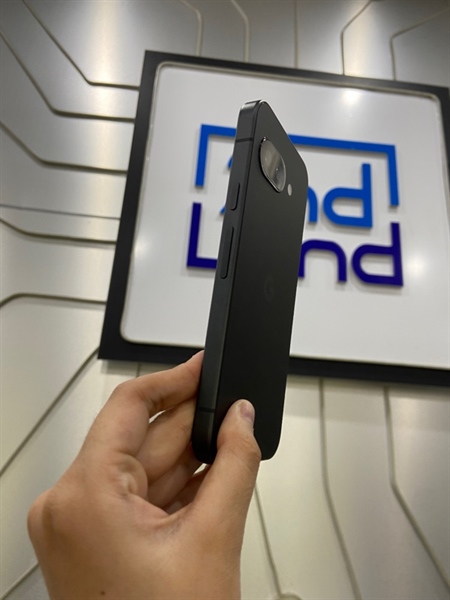 Điện thoại Google Pixel 9A - Ram 8/128GB - Tensor G4 - Chu kì sạc 17 lần - Màu đen - Ngoại hình: 99% - Body 1