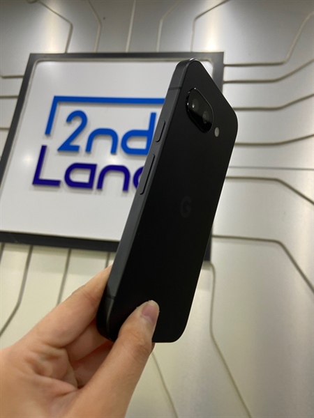 Điện thoại Google Pixel 9A - Tensor G4 - Ram 8/128GB - Pin tốt - Chu kì sạc 21 lần - Màu đen - Ngoại hình: 97% - Còn áp xuất, màn ép kính - Body 1