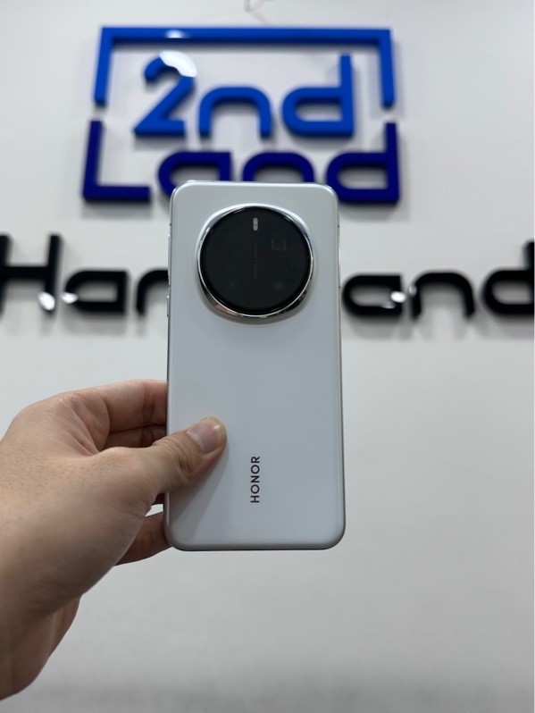 Điện thoại Honor Magic 7 Pro - Nội địa Trung (không bị giới hạn ngân hàng) - Chip Snapdragon 8 Elite - Ram 12/256GB - Pin 96% - Màu trắng - Ngoại hình 98% - Fullbox