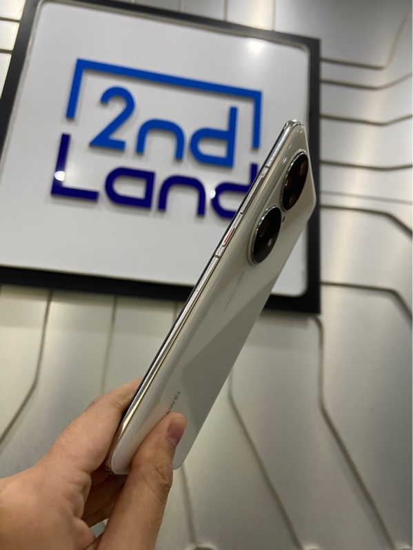 Điện thoại Huawei P50 Pro - Ram 8GB, Rom 256GB, máy nội địa - Pin 80% - Màu trắng - Ngoại hình: 97% - Kèm sạc