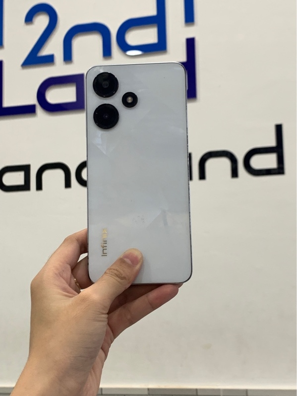 Điện thoại Infinix 30i - Máy nội địa - Helio g37 - Ram 8/128GB - Màu trắng - Màn trầy ám hồng - Body