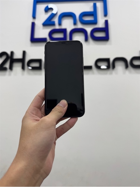 Điện thoại iPhone 11 - LL/A - 64GB - IOS 17.3.1 - Pin 100% thay new - Màu đen - Ngoại hình 97% - màn ám - Body 3