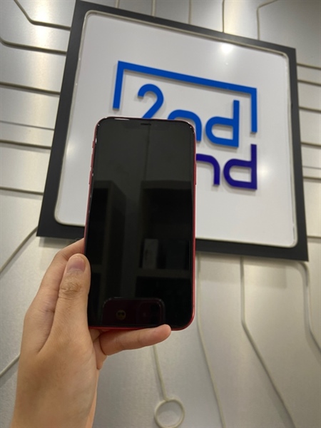 Điện thoại iPhone 11 - LL/A - 64GB - Máy lock - Pin 91% - Màu đỏ - Ngoại hình: 97% - Màn lưu ảnh, ám - Body 3