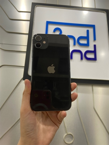Điện thoại iPhone 11 - LL/A - 64GB - Pin 100% thay new - Màu đen - Ngoại hình: 96% - Trầy viền, nứt cạnh, màn ám vàng, ám xanh, phản quang - Body