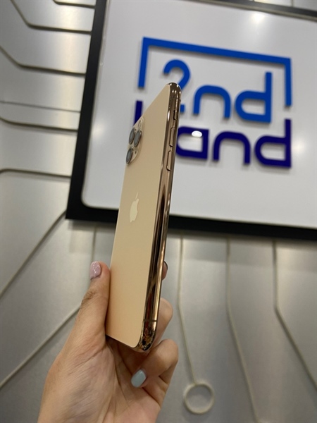 Điện thoại iPhone 11 Pro - LL/A - 256GB - Pin 100% - Màu vàng gold - Ngoại hình: 97% - Body 1
