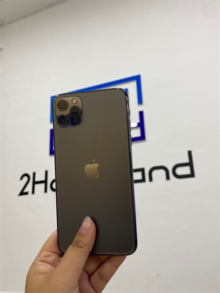 Điện thoại IPhone 11 Pro max - LL/A - 256GB - Màu xám - Pin 100% đã thay new - Màn linh kiện- lưu ảnh - Ngoại hình 98% - Body