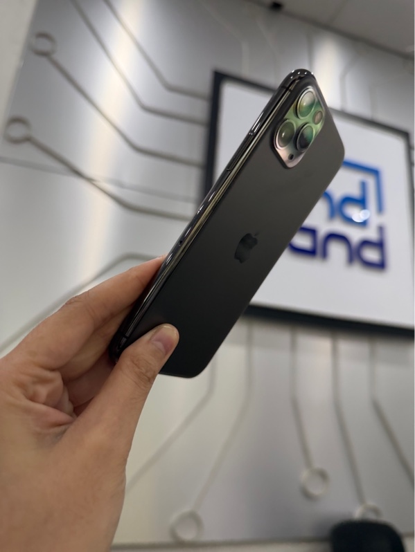 Điện thoại iPhone 11 pro - XA/A - 256GB - Màu xám - Pin thay new 99% - Ngoại hình 98% - Màn thay màn zin - Body