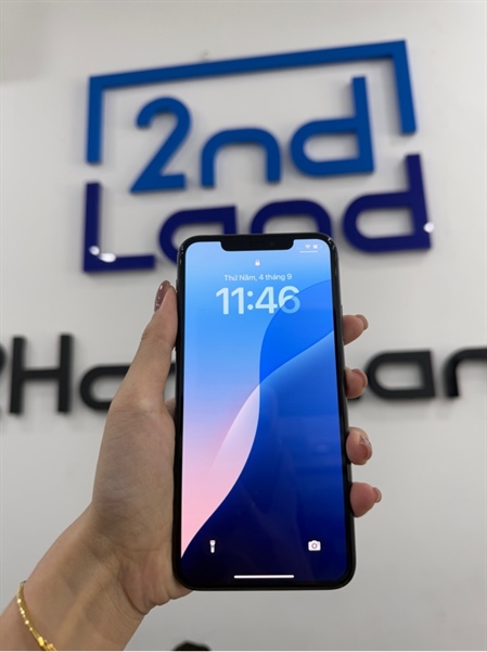 Điện thoại iPhone 11 promax - J/A - IOS 18.5 - 256GB - Màu xanh rêu - Pin 100% LKKXĐ - Ngoại hình 97% - Màn trầy , viền xước - Kèm sạc 2