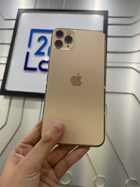 Điện thoại iPhone 11 Promax - LL/A - 256GB - Đã thay pin linh kiện - Mã N - Màu vàng gold - Ngoại hình: 97% - Màn linh kiện, mất faceid , màn phản quang, thay lưng cam trước sau, loa rè - Body - không bảo hành