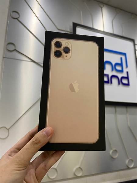 Điện thoại iPhone 11 Promax - LL/A - 256GB - IOS 18.5 - Pin 100% thay new - Màu vàng - Ngoại hình: 98% - Kèm Box