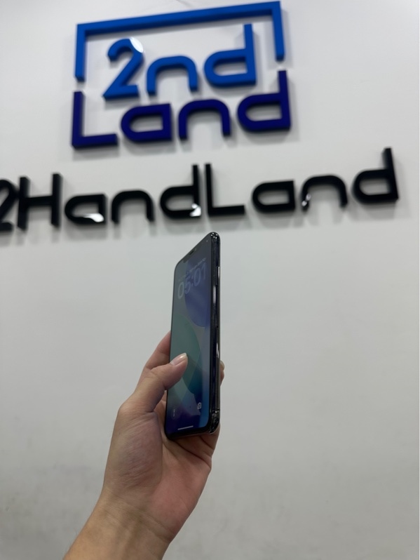 Điện thoại iPhone 11 Promax - LL/A - 256GB - IOS 26.3 - Pin 100% thay new - Màu đen - Ngoại hình 97% - Body