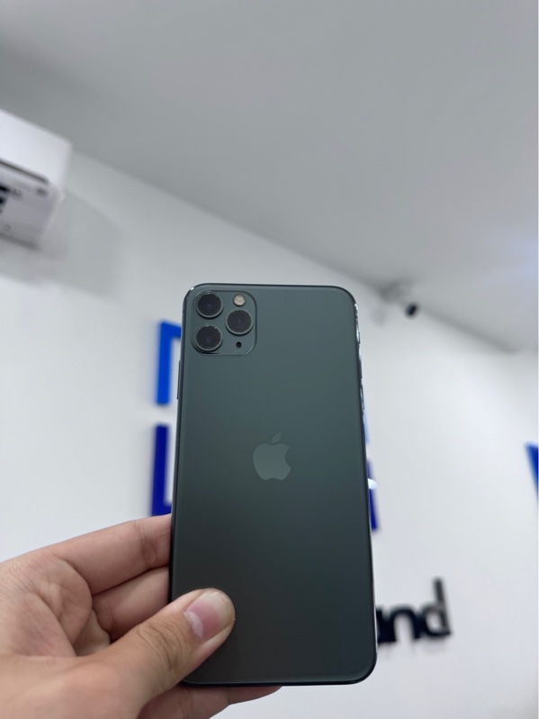 Điện thoại iPhone 11 promax - LL/A - iOS 26.2 - 64GB - Màu xanh - Pin thay 100% - Ngoại hình 97% - Màn linh kiện, viền trầy nhiều, mặt lưng trầy - Body