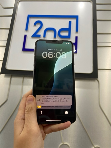 Điện thoại iPhone 11 Promax - VC/A - 64GB - IOS 18.5 - Pin 90% - Màu đen - Ngoại hình: 97% - Body 3