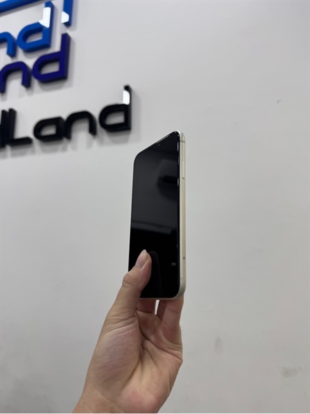 Điện thoại iPhone 11 - VN/A - 128GB - IOS 26.2 - Pin 100% đã thay new - Màu trắng - Ngoại hình 97% - cam sau bể nhẹ - Body 1