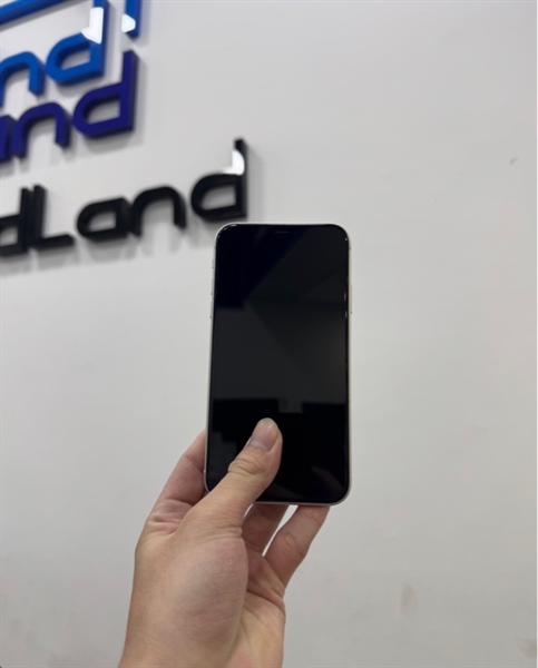 Điện thoại iPhone 11 - VN/A - 128GB - IOS 26.2 - Pin 100% đã thay new - Màu trắng - Ngoại hình 97% - cam sau bể nhẹ - Body 3