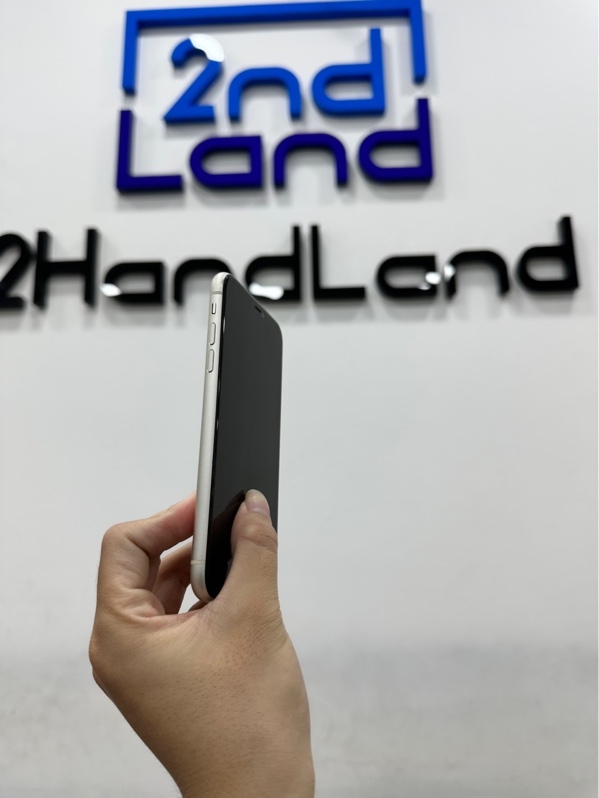 Điện thoại iPhone 11 - VN/A - 128GB - IOS 26.5 - Pin 100% thay new - Màu trắng - Ngoại hình 97% - Màn ám xanh viền - Body