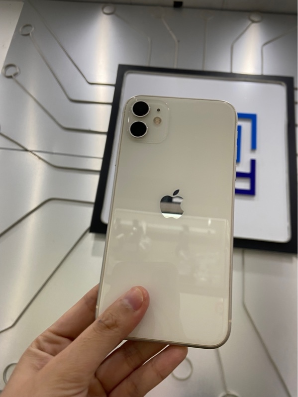Điện thoại iPhone 11 - VN/A - 128GB - Pin 97% đã thay linh kiện - Màu trắng - Ngoại hình: 97% - Màn linh kiện, phản quang nặng, xước nhiều - Body