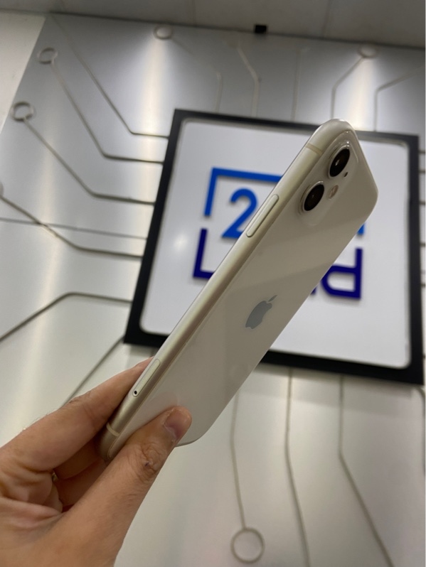 Điện thoại iPhone 11 - VN/A - 128GB - Pin 97% đã thay linh kiện - Màu trắng - Ngoại hình: 97% - Màn linh kiện, phản quang nặng, xước nhiều - Body