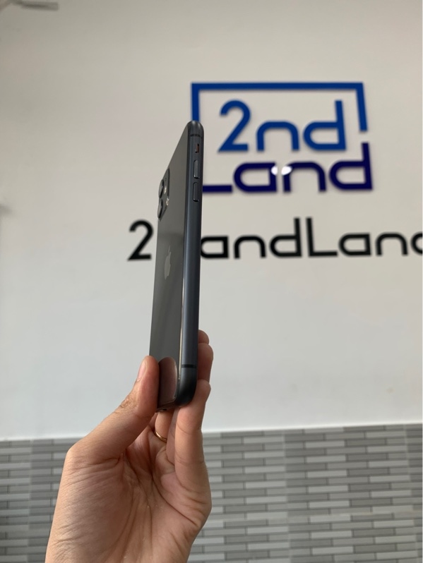 Điện thoại iPhone 11 - VN/A - 64GB - Màu đen - Pin 100% đã thay - Ngoại hình: 98% - Body