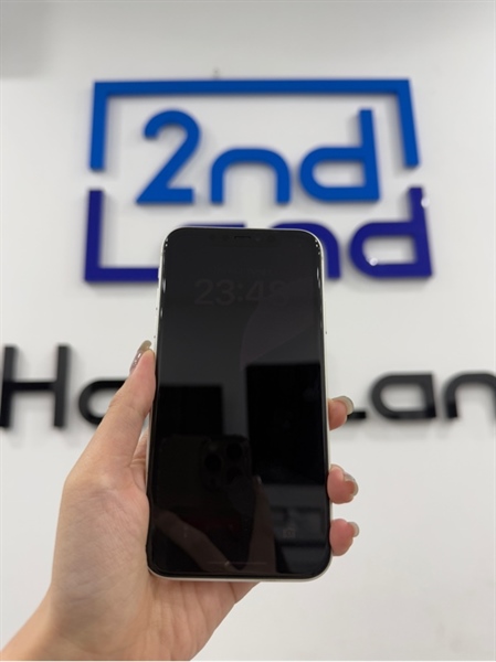 Điện thoại iPhone 11 - VN/A - IOS 18.4.1 - 64GB - Màu trắng - Pin thay 100% - Ngoại hình 97% - Màn ép kính , màn hồng , cấn góc - Kèm sạc 2