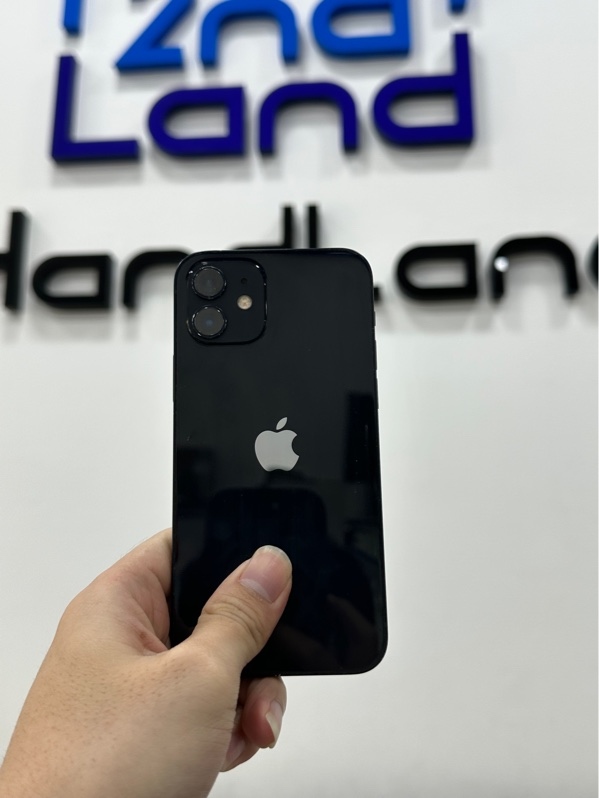 Điện thoại iPhone 12 - CH/A - 128GB - IOS 26.2.1 - Pin 99% đã thay - Màu đen - Ngoại hình 97% - Body