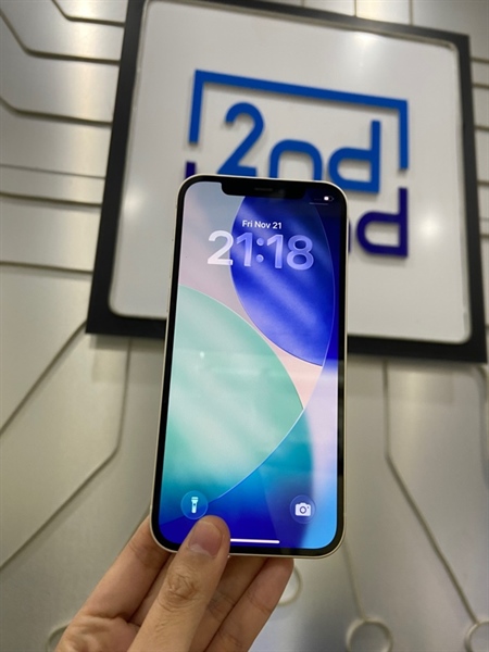 Điện thoại iPhone 12 - LL/A - 128GB - Pin 100% thay new - Màu trắng - Ngoại hình 96% - Mất faceID, đã thay vỏ - Body 3