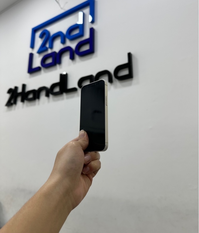 Điện thoại iPhone 12 Mini - KH/A - 64GB - IOS 26.5 - Pin 92% - Màu trắng - Ngoại hình 97% - Cam sau vài đốm bụi mờ - Body