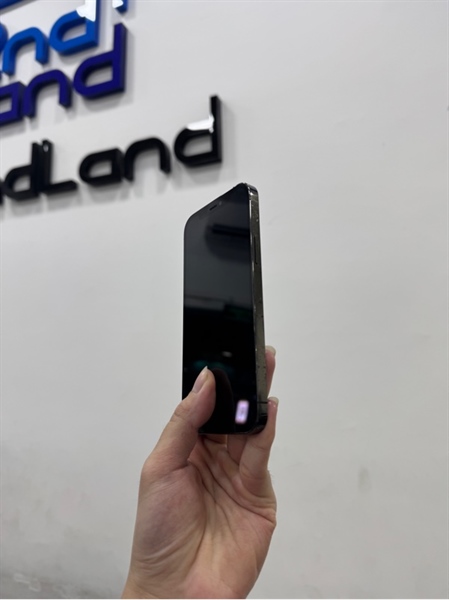 Điện thoại iPhone 12 Pro - 3J/A - 256GB - IOS 18.5 - Pin 100% đã thay báo linh kiện - Màu đen - Ngoại hình 97% - Màn ép kính - Body 1