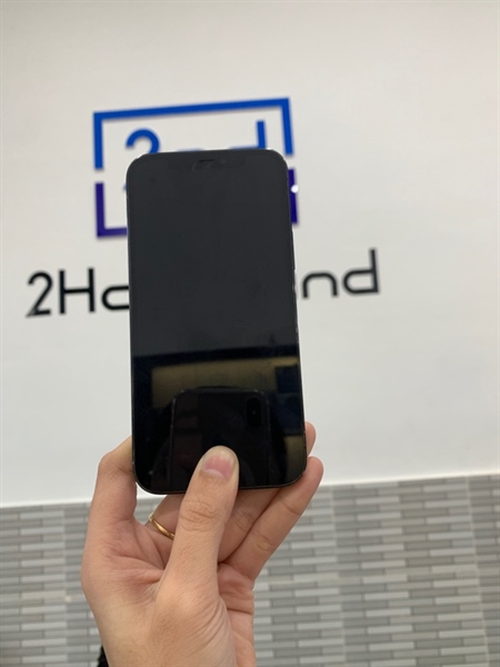 Điện thoại iPhone 12 Pro - KH/A - 128GB - Màu xanh - Pin 100 chu kì sạc 116 đã thay - Ngoại hình: 97% - Trầy cấn, màn xước - Body 2