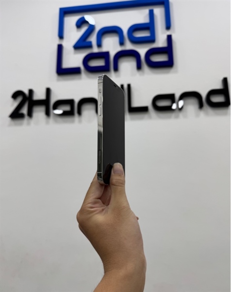 Điện thoại iPhone 12 Pro - KH/A - 256GB - IOS 26.0.1 - Pin 100% thay new linh kiện chính hãng - Màu trắng - Ngoại hình 98.5% - Body 2