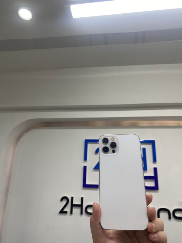 Điện thoại iPhone 12 pro - KH/A - IOS 26.5 - 256GB - Màu trắng - Pin thay 100% - Ngoại hình 97.5% - Body