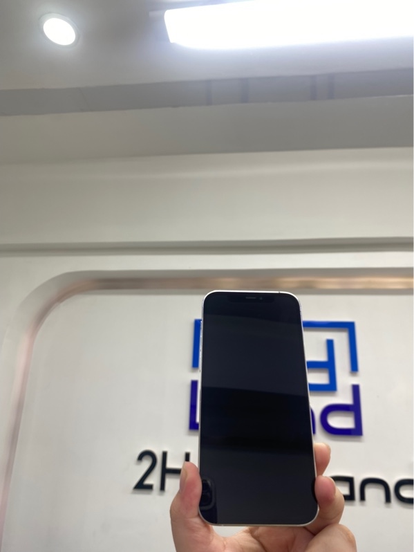 Điện thoại iPhone 12 pro - KH/A - IOS 26.5 - 256GB - Màu trắng - Pin thay 100% - Ngoại hình 97.5% - Body