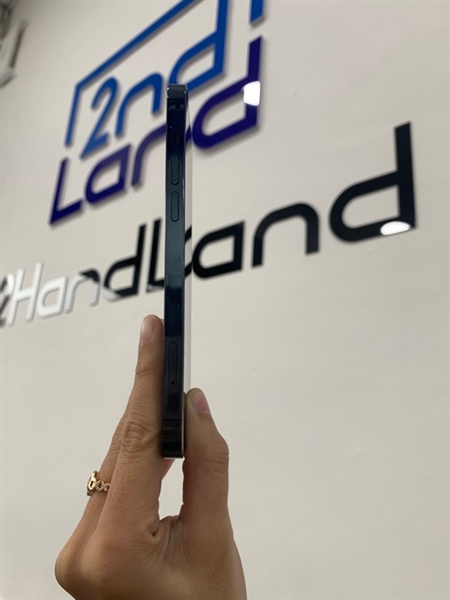 Điện thoại iPhone 12 Pro - LL/A - 128GB - Màu xanh - Pin 100% đã thay - Ngoại hình: 97% - Xướt chấm bi - Body 1