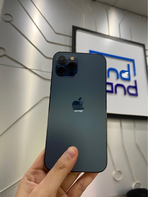 Điện thoại iPhone 12 Pro - LL/A - 128GB - Pin 100% thay new - Màu xanh - Ngoại hình: 97% - Màn ép kính - Body