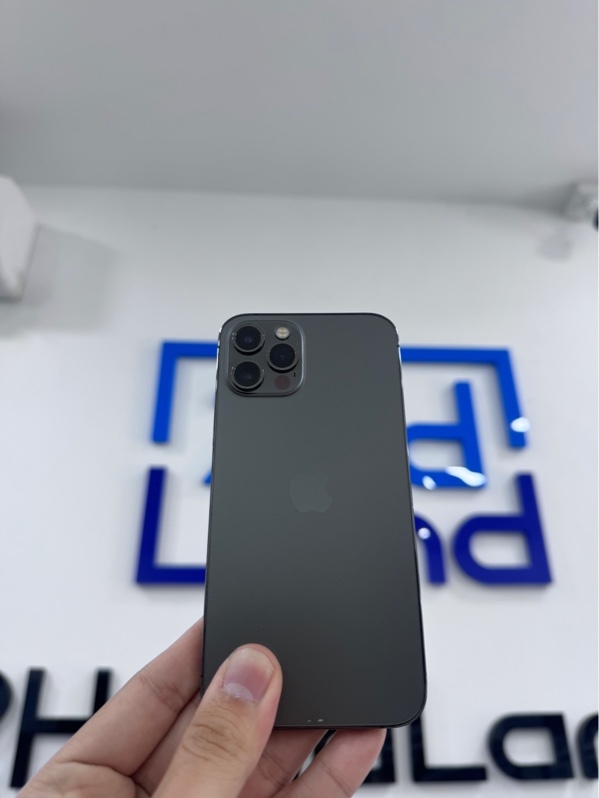 Điện thoại iPhone 12 pro - LL/A - 256Gb - ios 26.6.2 - Màu xám - Pin thay 100% - Ngoại hình 97% - Viền xước, màn thay báo dòng , càn gạt rung cứng - Kèm sạc linh kiện