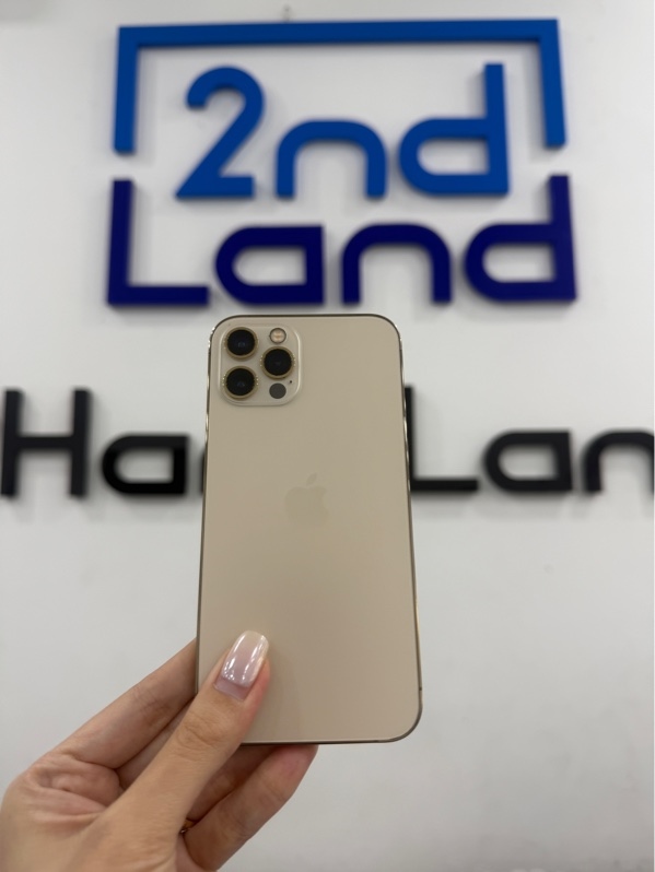 Điện thoại iPhone 12 Pro - LL/A - IOS 26.2 - 128GB - Màu gold - Pin thay 100% - Ngoại hình 97% - Màn trầy ít , màn ép cảm , viền trầy - Body