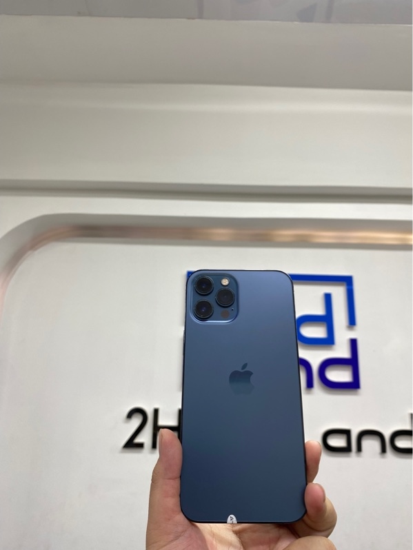 Điện thoại iPhone 12 pro max - LL/A - IOS 26.5 - 128gb - Màu xanh dương - Pin thay 100% chu kỳ sạc 299 - Ngoại hình 98% - Màn lưu ảnh, trầy nhẹ, màn hình thay chính hãng - Body