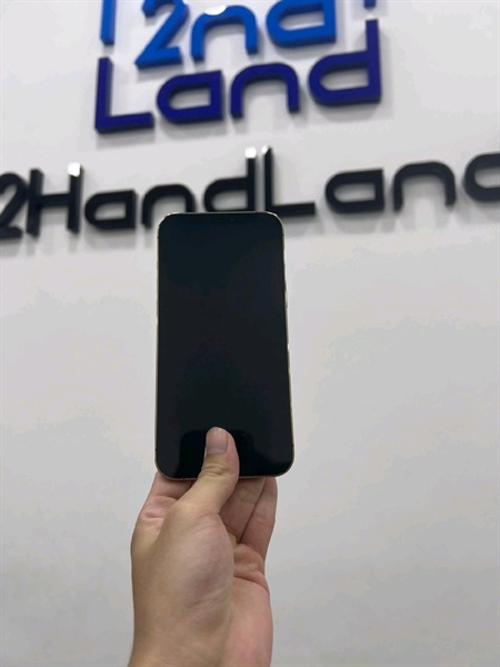 Điện thoại iPhone 12 Pro max - VN/A - 128GB - IOS 18.6.2 - Pin 100% - Màu vàng gold - Ngoại hình 98% - Body 2