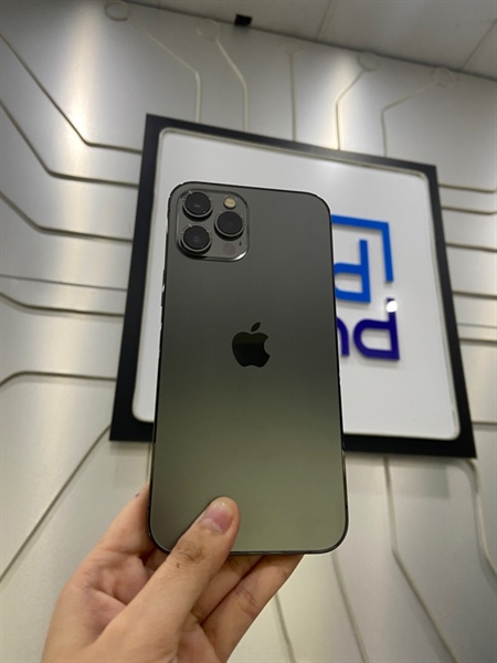Điện thoại iPhone 12 Promax - KH/A - 128GB - IOS 18.6.2 - Pin thay new - Màu đen - Ngoại hình: 97.5% - Màn lưu ảnh nhẹ icon - Body
