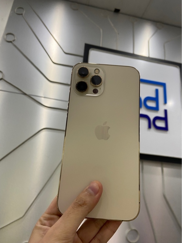 Điện thoại iPhone 12 Promax - KH/A - 256GB - Pin 100% thay new - Màu vàng - Ngoại hình: 97% - Đã thay màn - Body
