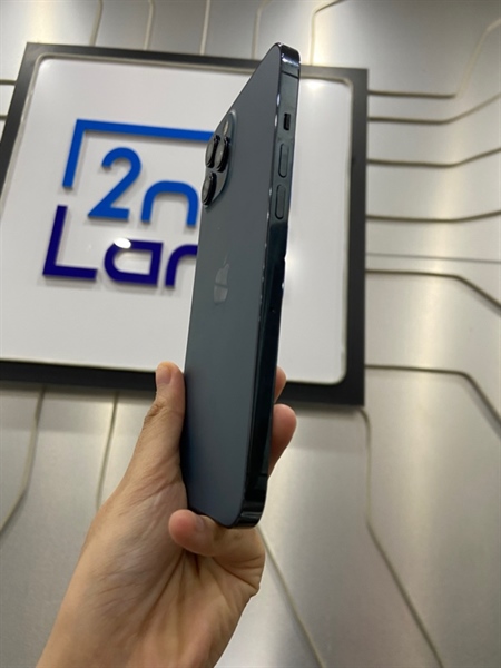 Điện thoại iPhone 12 Promax - LL/A - 128GB - IOS 18.4.1 - Pin 83% - Màu xanh - Ngoại hình: 98% - Đã thay màn chính hãng - Body 1