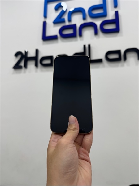 Điện thoại iPhone 12 Promax - LL/A - 128GB - IOS 26 - Pin 83% - Màu gold - Ngoại hình 97% - Màn ép kính - Body 2