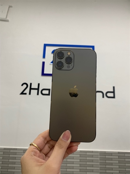 Điện thoại iPhone 12 Promax - LL/A - 128GB - Màu đen - Pin linh kiện 100% - Ngoại hình: 97% - Body