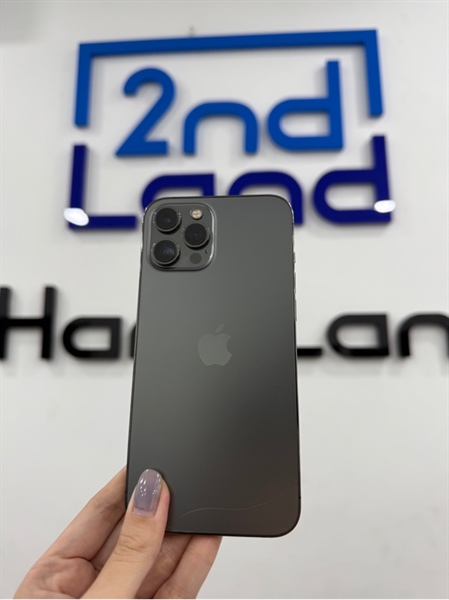 Điện thoại iPhone 12 promax - LL/A - IOS 18.0 - 128GB - Màu đen - Pin 99% LKKXĐ - Ngoại hình 97% - Nứt lưng , màn xước lông mèo - Kèm sạc