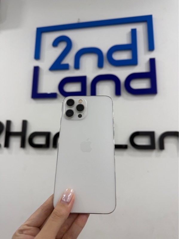 Điện thoại iPhone 12 promax - LL/A - IOS 26.2 - 128GB - Màu trắng - Pin 87% - Ngoại hình 97% - màn đánh kính - Kèm sạc linh kiện
