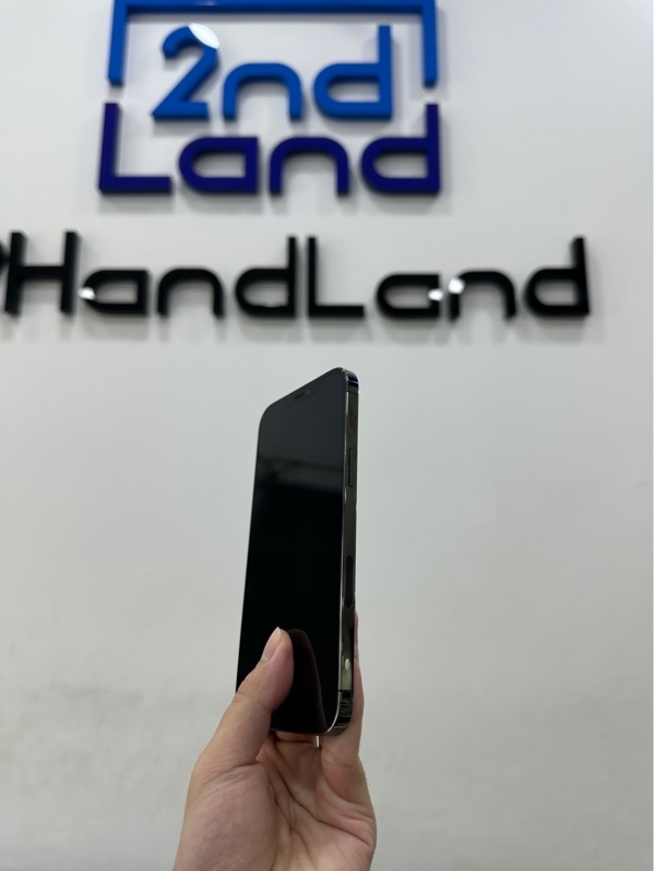 Điện thoại iPhone 12 Promax - Mã N - LL/A - 256GB - IOS 26.2 - Pin 95% - Màu đen - Ngoại hình 98% - Body