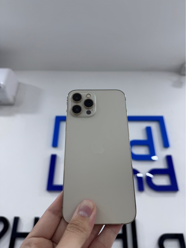Điện thoại iPhone 12 promax - Máy mã N - VN/A - 256GB - ios 27.0.1 - Màu vàng - Pin thay 100% - Ngoại hình 98% - Kèm sạc linh kiện