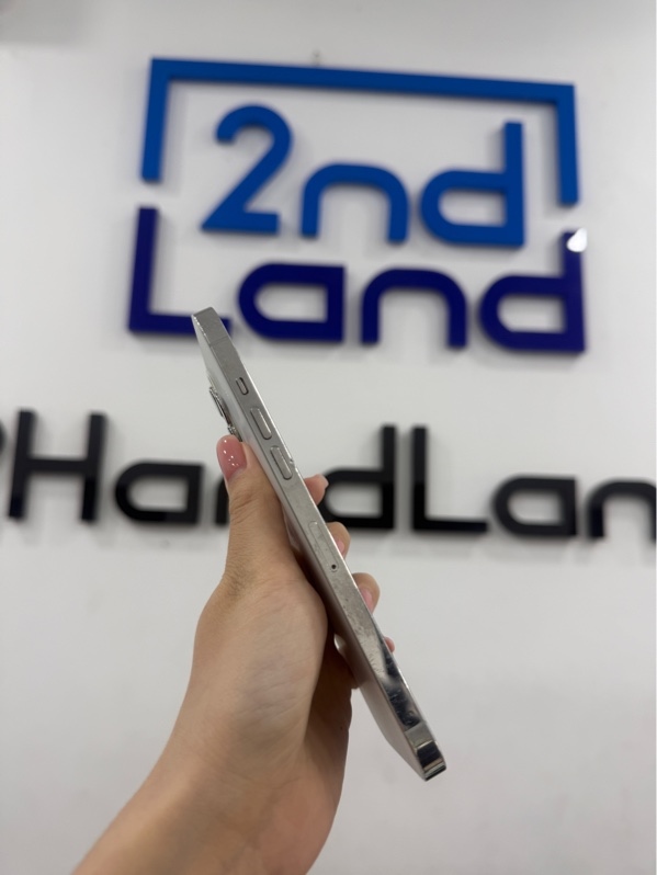Điện thoại iPhone 12 promax - VN/A - ios 26.3.19(a) - 256gb - Màu trắng - Pin LKKXD 100% - Ngoại hình 97% - Màn hồng viền nhẹ , trầy , viền xước , cấn 1 góc - Không phụ kiện