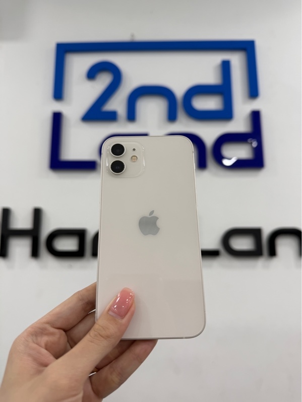 Điện thoại iPhone 12 thường - CH/A - ios 26.5 - 128gb - Màu trắng - Pin 82% - Ngoại hình 97.5% - Màn ép kính , viền trầy - Không phụ kiện